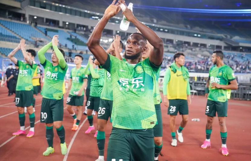  那不勒斯新帅首秀开门红  